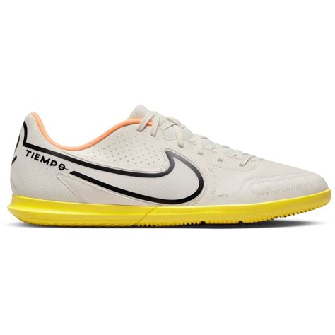 nike hallenschuhe weiß wildleder|Nike Wildleder.